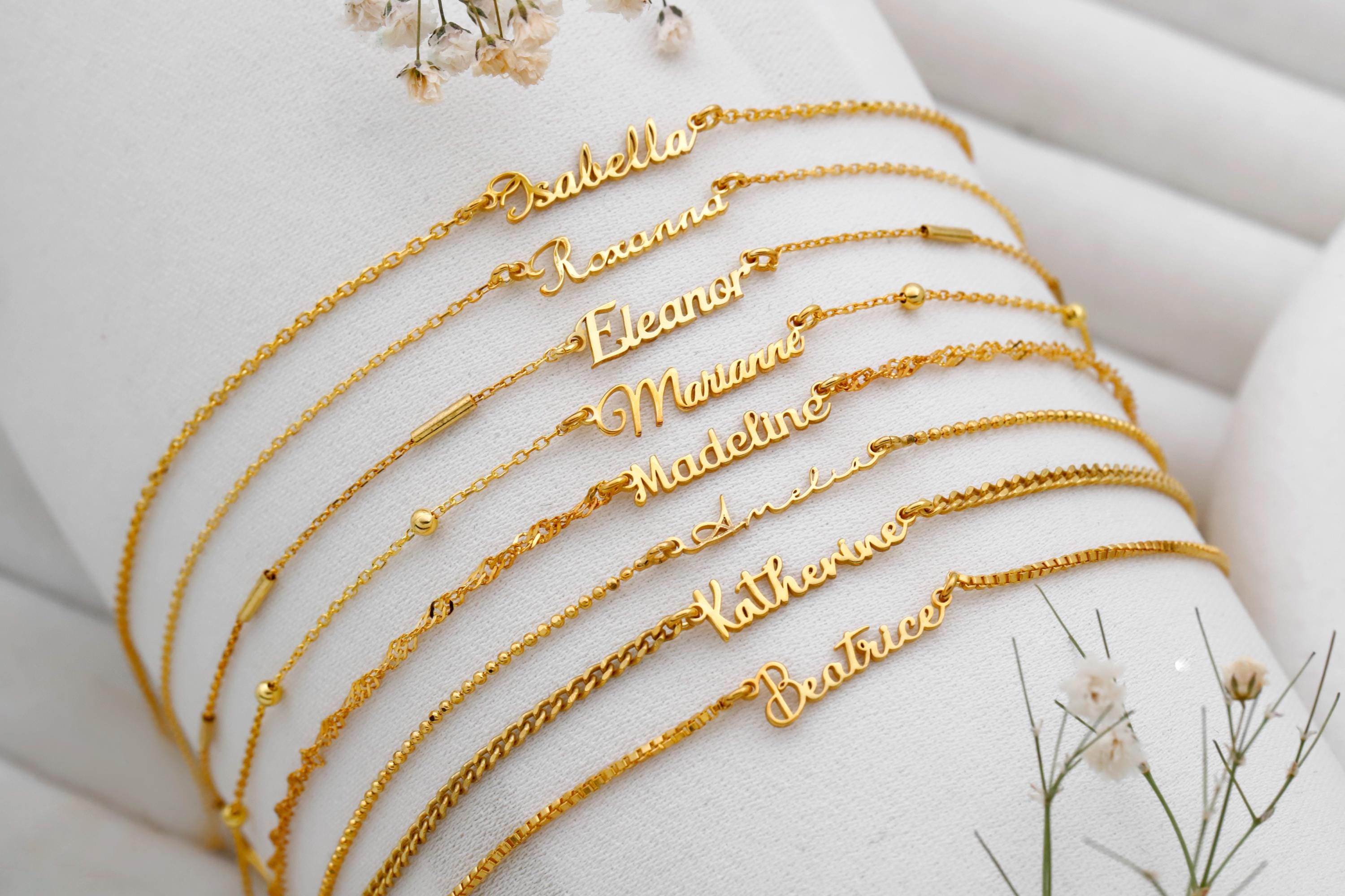 14K Gold Name Necklace - Customizable, Elegant Pendant Jewelry
